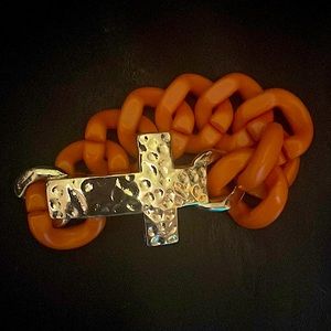 Plastic Bracelet with magnetic closure